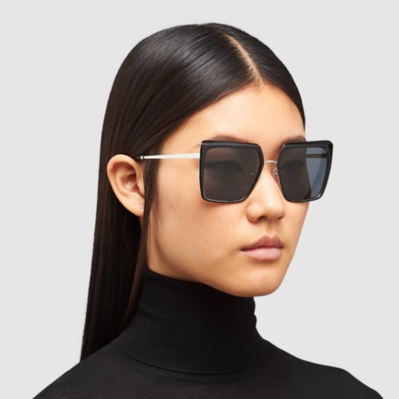 NEW PRADA WOMEN'S SUNGLASSES PR58WS 1AB5Z1 POLARIZED BLACK PRADA PR 58WS - Picture 1 of 8